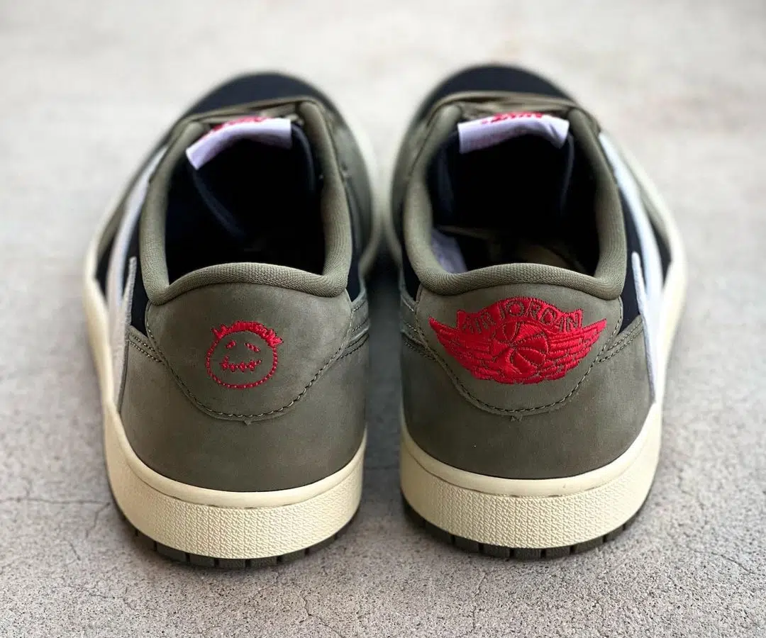 Travis Scott x Air Jordan 1 Low OG ‘’Black Olive’’ - DM7866-002