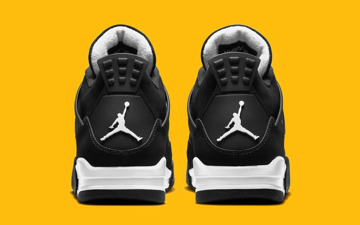 Air Jordan 4 Retro ‘’White Thunder’’ - FQ8138-001