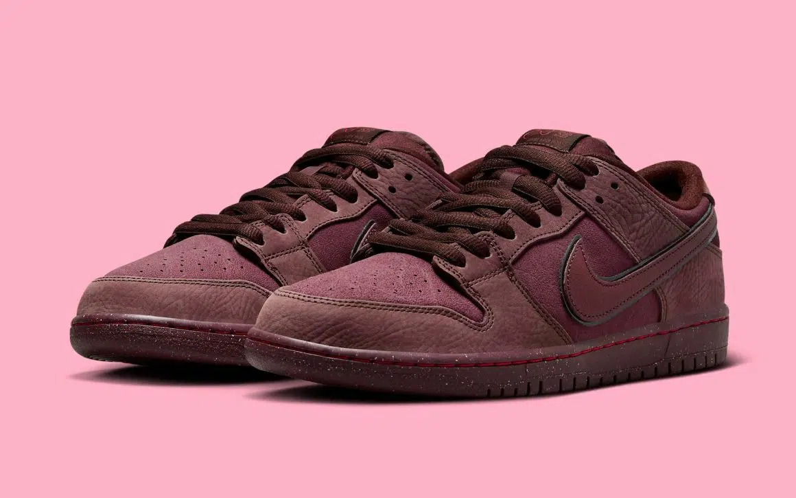 Nike SB Dunk Low ‘’City of Love’’/’’Burgundy Crush’’ - FN0619-600