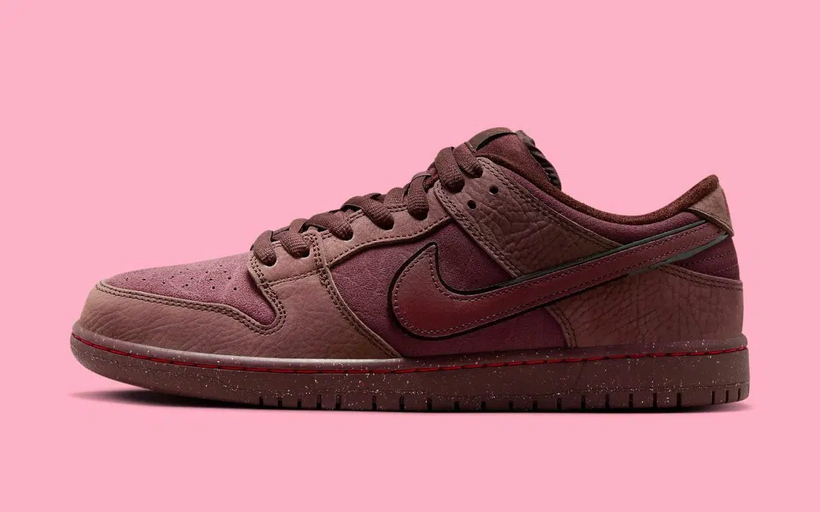 Nike SB Dunk Low ‘’City of Love’’/’’Burgundy Crush’’ - FN0619-600