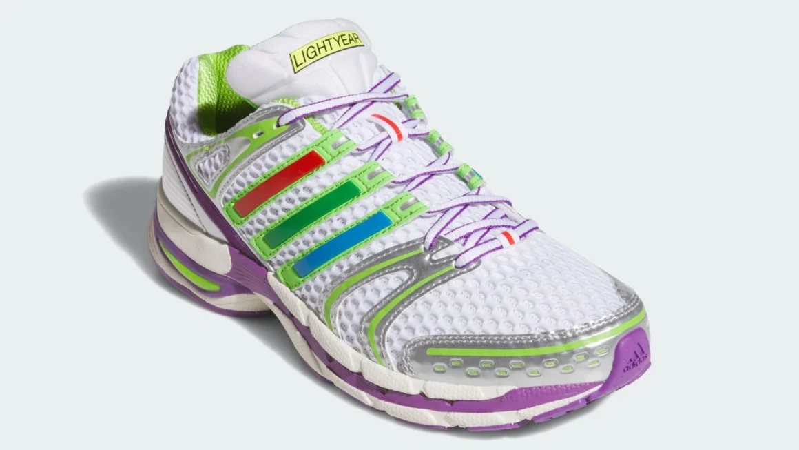 Disney x Pixar x Toy Story x adidas Adistar Control 5 ‘’Buzz Lightyear’’ - LA3965