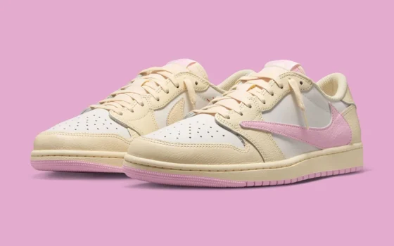 Travis Scott x Air Jordan 1 Retro Low OG SP ‘’Shy Pink’’