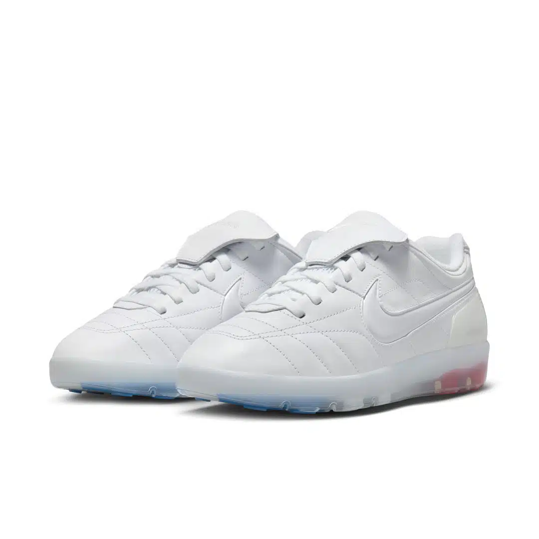 JACQUEMUS x Nike Cryoshot Tiempo R10 ‘’Team France’’ - IO0619-100