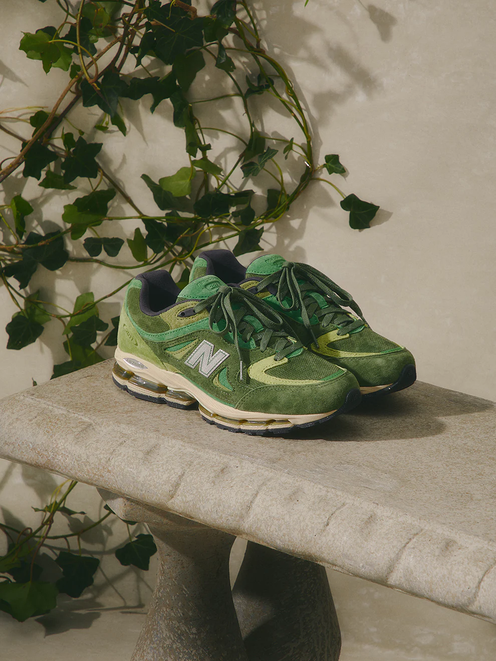 KITH x New Balance 2011 ‘’Leaf’’ - NBU20117ZT