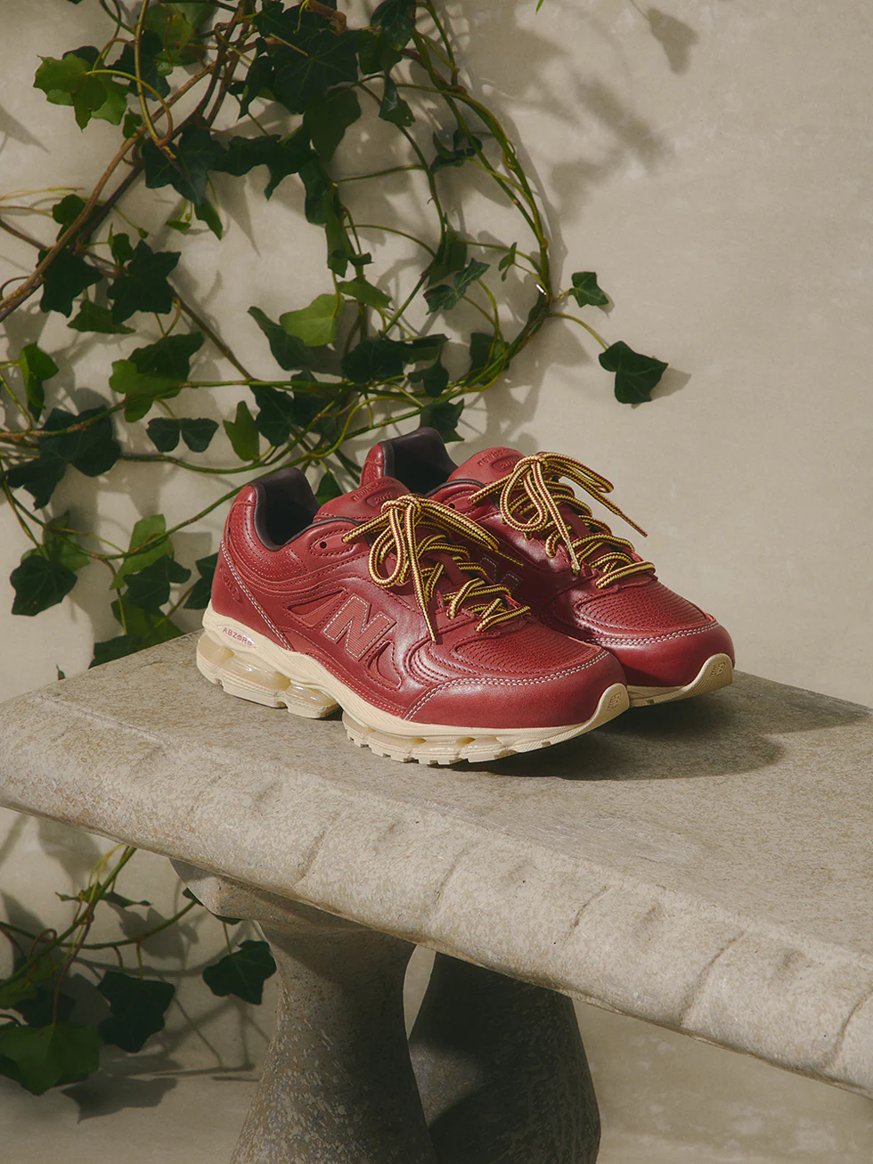 KITH x New Balance 2011 ‘’Redwood’’ - NBU20118V9