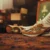 Avec la New Balance 990v4 ‘’Patina’’, Concepts nous rappelle que les sneakers sont faites pour être portées