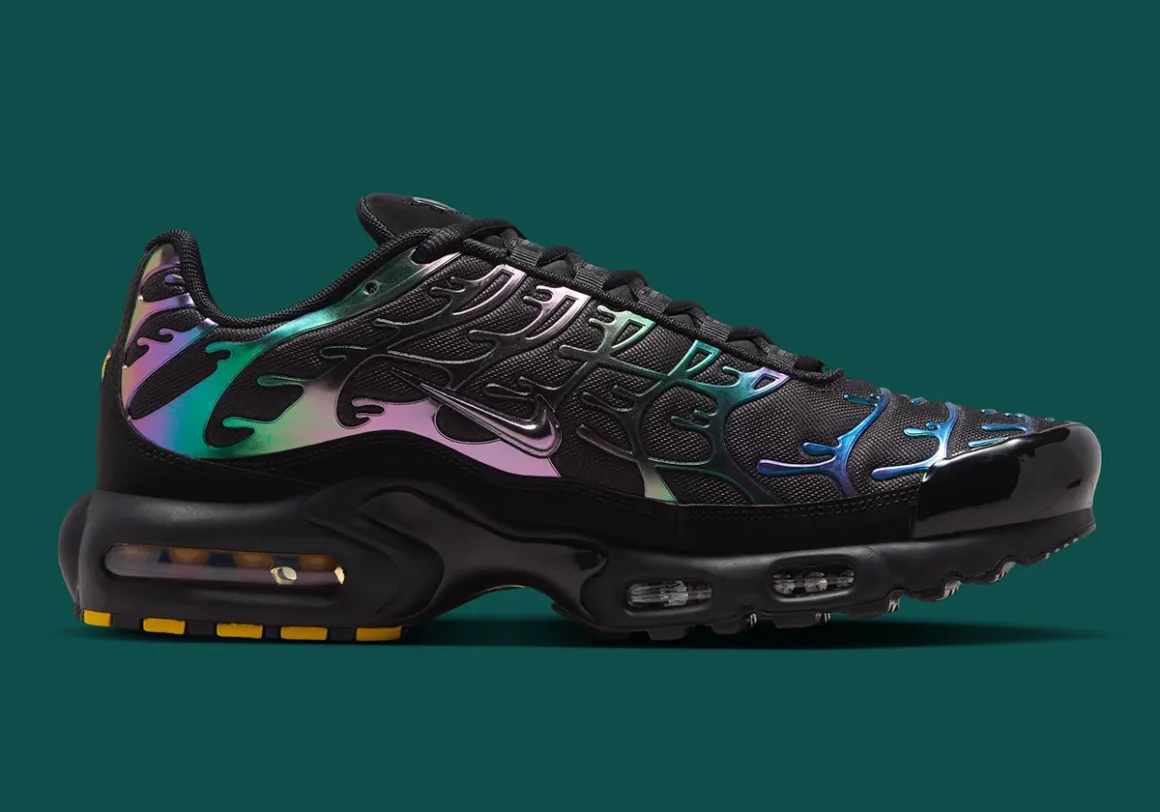 Nike Air Max Plus Tn ‘’Oil Slick’’ - IH7960-001