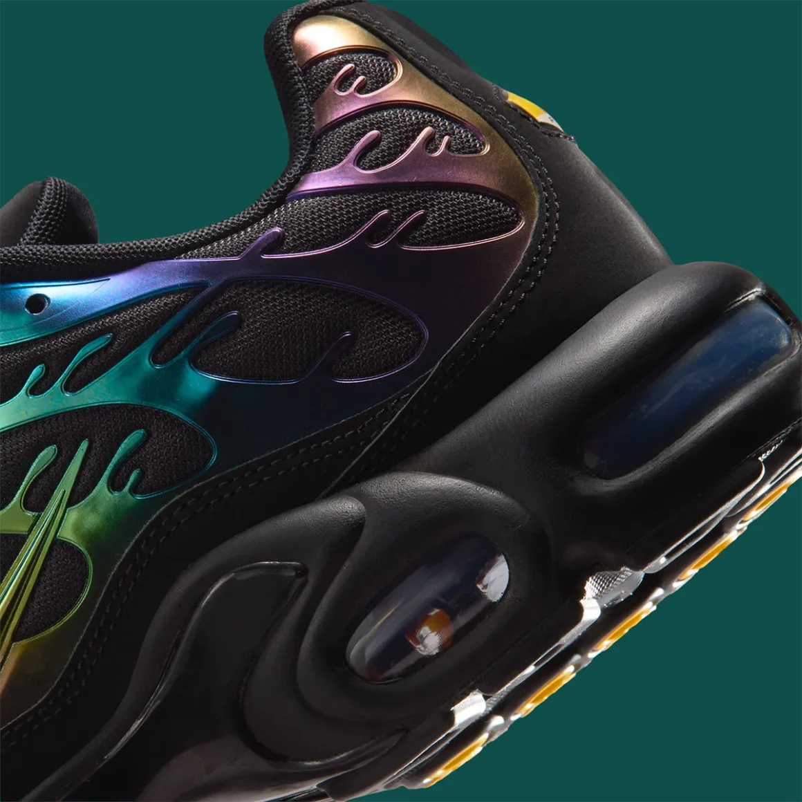 Nike Air Max Plus Tn ‘’Oil Slick’’ - IH7960-001