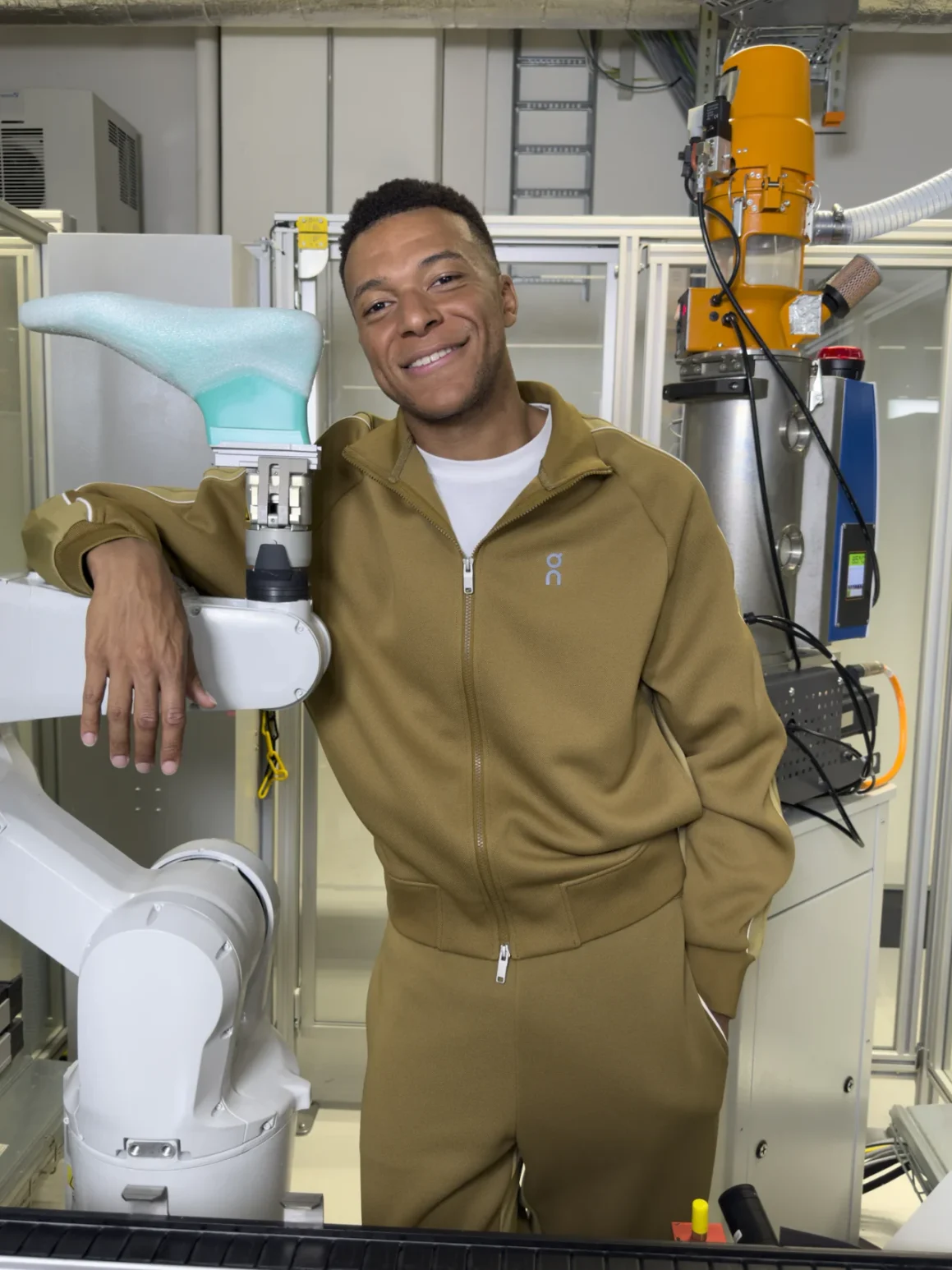 Kylian Mbappe x On