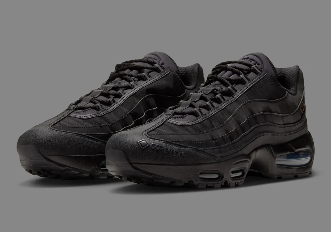 nike-air-max-95-big-bubble-gore-tex-triple-black-IO1877-002-01