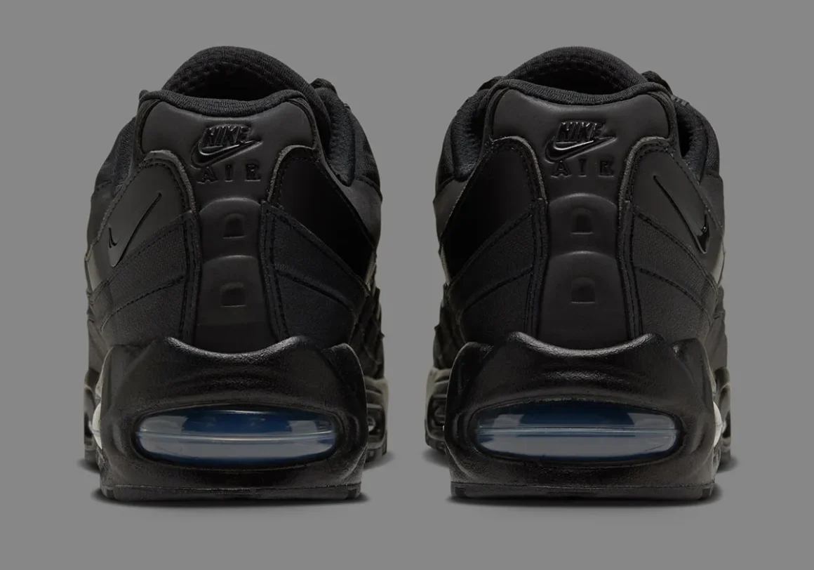 nike-air-max-95-big-bubble-gore-tex-triple-black-IO1877-002-01