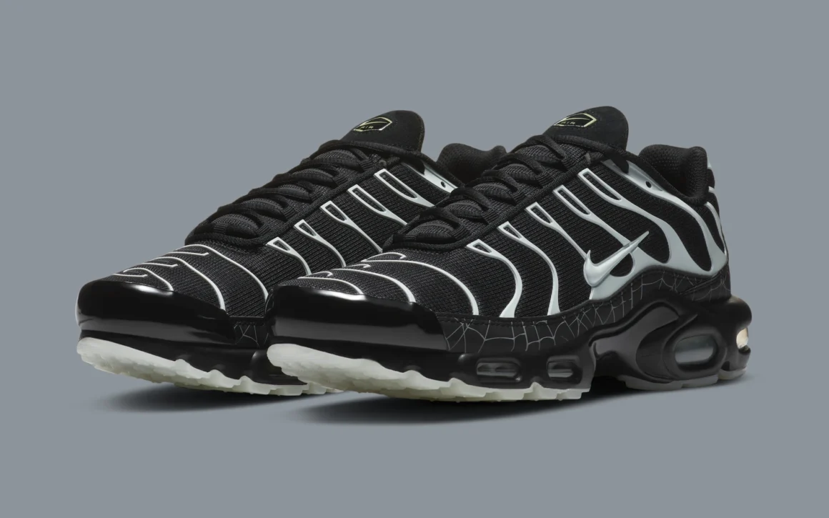Nike Air Max Plus Tn ‘’Spider Web’’ (2026) - DD4004-001