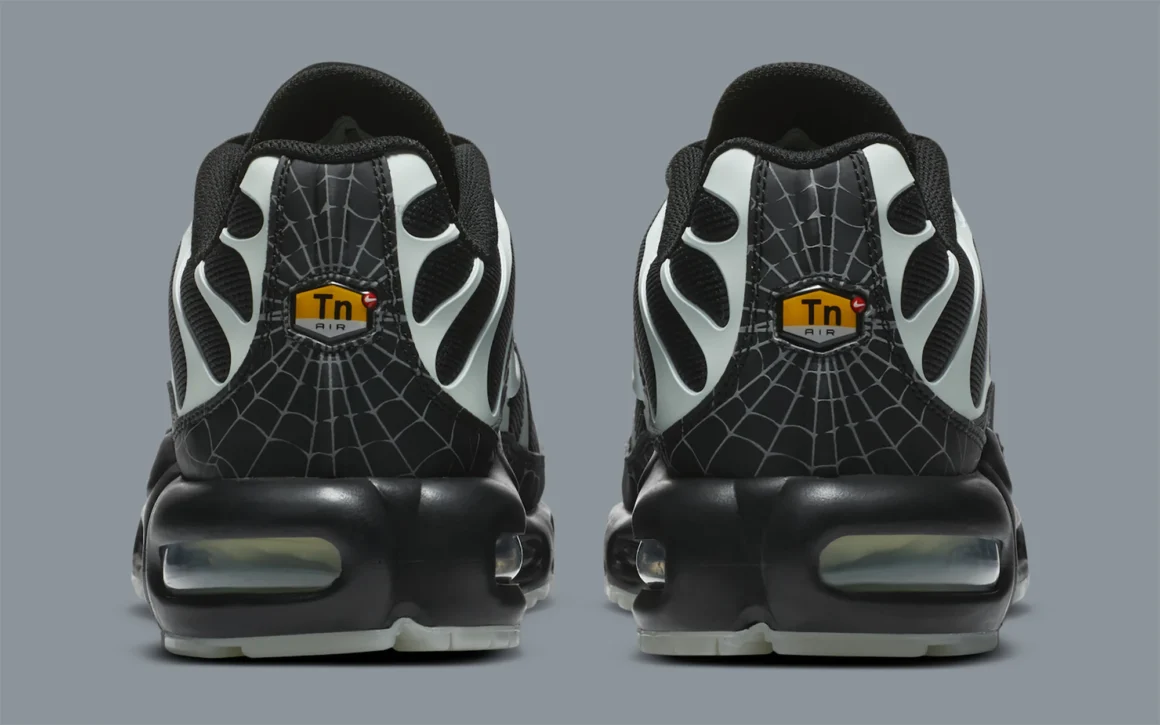 Nike Air Max Plus Tn ‘’Spider Web’’ (2026) - DD4004-001